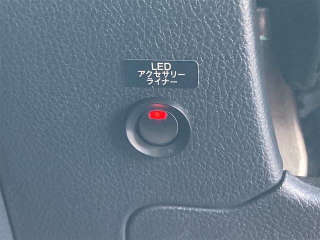 ＷＲＸ Ｓ４ 　４ＷＤ　ドライブレコーダー　ＥＴＣ　レーンアシスト　オートクルーズコントロール　衝突被害軽減システム　バックカメラ　ナビ　ＴＶ　アルミホイール　オートライト　ＣＶＴ　スマートキー　電動格納ミラー（57枚目）