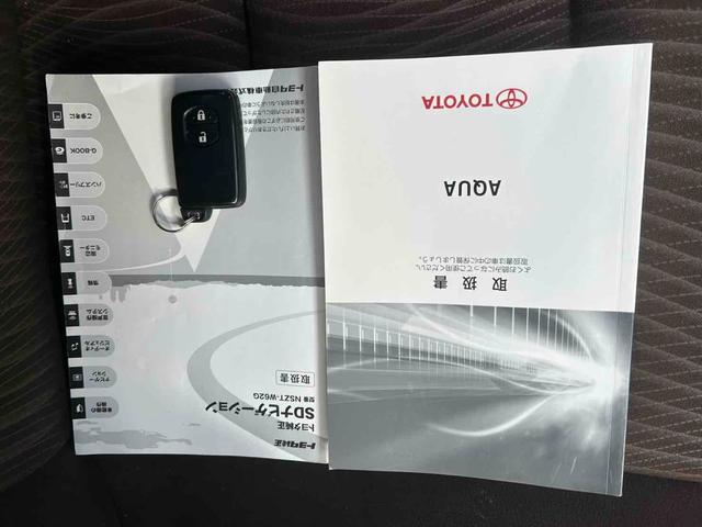 アクア Ｇ　ＥＴＣ　バックカメラ　ＴＶ　アルミホイール　スマートキー　電動格納ミラー　ＣＶＴ　衝突安全ボディ　ＡＢＳ　ＥＳＣ　エアコン　パワーステアリング（21枚目）