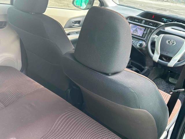 アクア Ｇ　ＥＴＣ　バックカメラ　ＴＶ　アルミホイール　スマートキー　電動格納ミラー　ＣＶＴ　衝突安全ボディ　ＡＢＳ　ＥＳＣ　エアコン　パワーステアリング（24枚目）