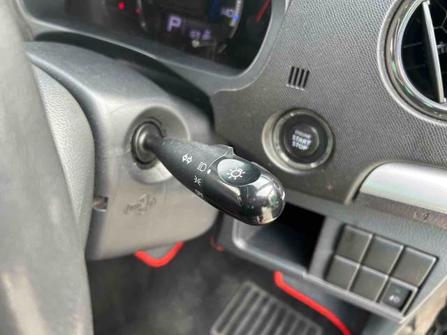 �L�[���g�т��Ă��邾���ŁA�G���W���̎n�����\�ȑ����ł��B�v�b�V���X�^�[�g�ł��̂ŃG���W���̎n�����{�^�������������ł�