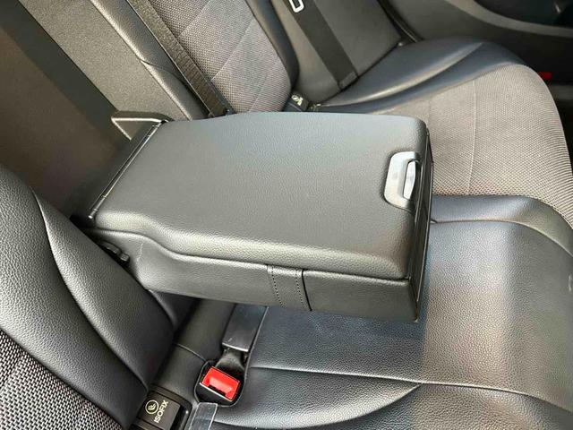 Ｃクラスステーションワゴン 　ドライブレコーダー　オートクルーズコントロール　衝突被害軽減システム　アルミホイール　パワーシート　スマートキー　アイドリングストップ　電動格納ミラー　シートヒーター　ＡＴ　盗難防止システム（27枚目）