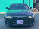 ２．０ＴＦＳＩ　ＥＴＣ　バックカメラ　ナビ　クリアランスソナー　アルミホイール　オートライト　ＨＩＤ　パワーシート　スマートキー　アイドリングストップ　シートヒーター　ＣＶＴ　盗難防止システム　ＡＢＳ　ＥＳＣ　ＣＤ(13枚目)