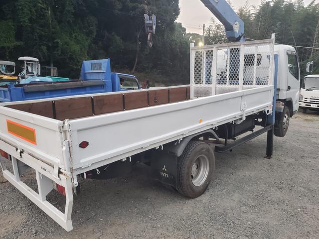 キャンター 　５段クレーン付　３トン車（8枚目）