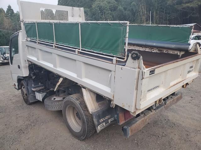 エルフトラック 　３トンダンプ車（9枚目）