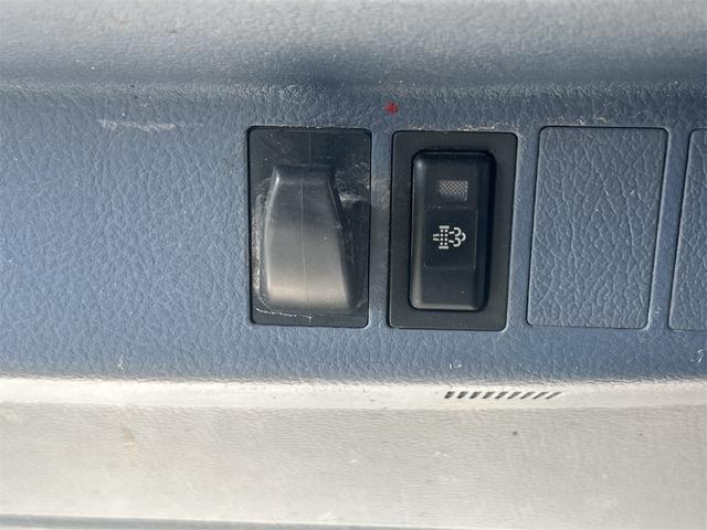 レンジャープロ ダンプ AT 後輪ダブル ETC 電動格納ミラー エアコン パワーウィンドウ 運転席エアバッグ(29枚目)