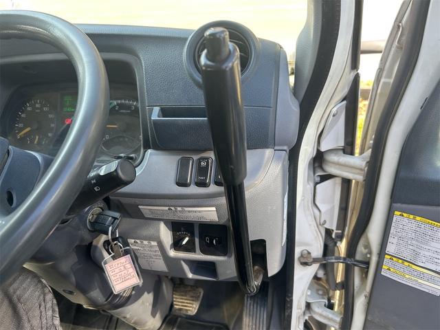 キャンター MT 後輪ダブル 電動格納ミラー ESC エアコン パワーウィンドウ 運転席エアバッグ ミュージックプレイヤー接続可(39枚目)