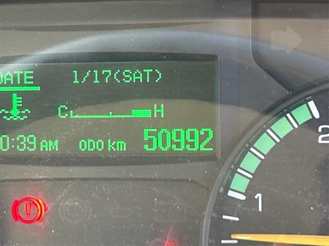 キャンター MT 後輪ダブル 電動格納ミラー ESC エアコン パワーウィンドウ 運転席エアバッグ ミュージックプレイヤー接続可(41枚目)