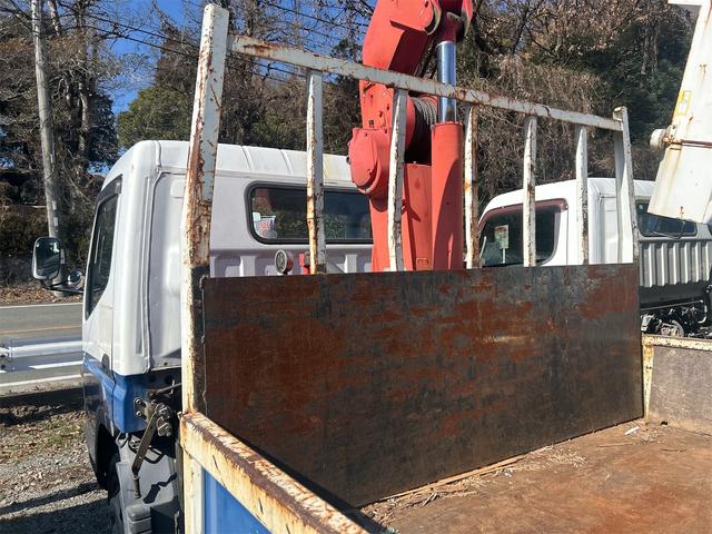 キャンター MT 後輪ダブル ETC アルミホイール エアコン パワーウィンドウ 運転席エアバッグ CD(20枚目)