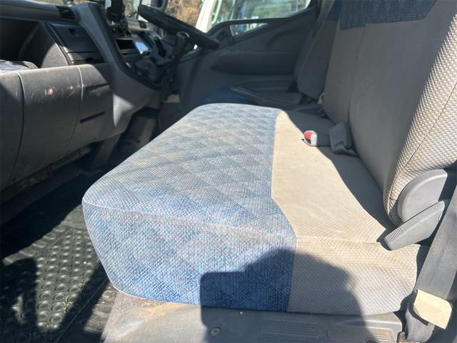 キャンター MT 後輪ダブル ETC アルミホイール エアコン パワーウィンドウ 運転席エアバッグ CD(23枚目)