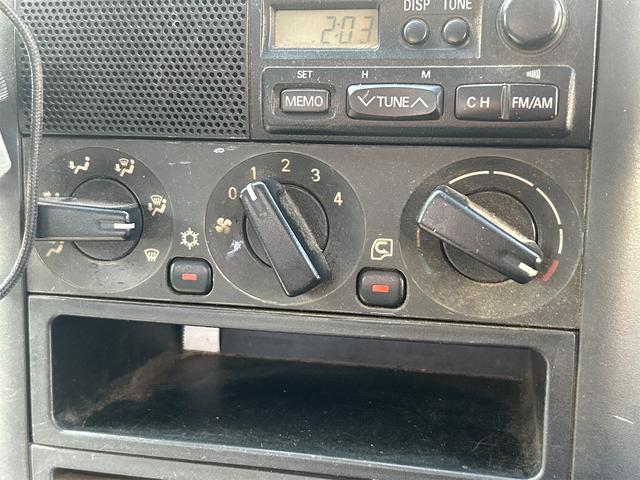 キャンター MT 後輪ダブル ETC アルミホイール エアコン パワーウィンドウ 運転席エアバッグ CD(29枚目)