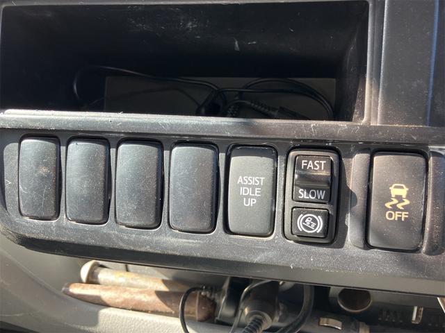 デュトロ 　ＭＴ　後輪ダブル　ＥＴＣ　電動格納ミラー　ＥＳＣ　エアコン　パワーウィンドウ　運転席エアバッグ（27枚目）