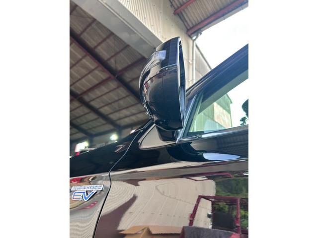 アウトランダーPHEV Gナビパッケージ 4WD ドライブレコーダー ETC オートクルーズコントロール レーンアシスト 衝突被害軽減システム LEDヘッドランプ 電動リアゲート アルミホイール スマートキー シートヒーター 100V電源(23枚目)