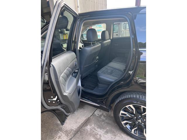 アウトランダーPHEV Gナビパッケージ 4WD ドライブレコーダー ETC オートクルーズコントロール レーンアシスト 衝突被害軽減システム LEDヘッドランプ 電動リアゲート アルミホイール スマートキー シートヒーター 100V電源(26枚目)