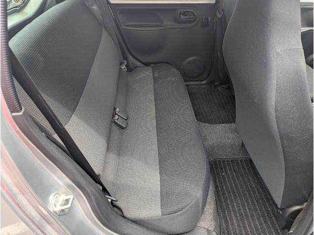 エッセ ＶＳ　メモリアルエディション　電動格納ミラー　ＡＴ　盗難防止システム　ＣＤ　衝突安全ボディ　エアコン　パワーステアリング　パワーウィンドウ（10枚目）