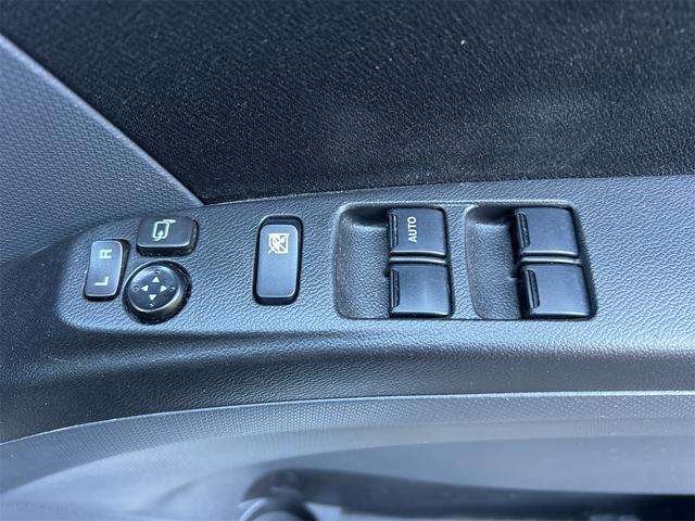 デリカＤ：２ Ｓ　ドライブレコーダー　バックカメラ　ナビ　ＴＶ　オートクルーズコントロール　衝突被害軽減システム　両側電動スライドドア　オートライト　ＨＩＤ　スマートキー　電動格納ミラー　ＣＶＴ　アルミホイール　ＣＤ（11枚目）