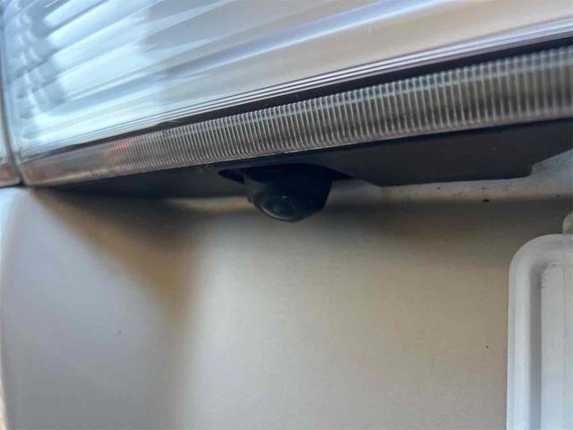 デリカＤ：２ Ｓ　ドライブレコーダー　バックカメラ　ナビ　ＴＶ　オートクルーズコントロール　衝突被害軽減システム　両側電動スライドドア　オートライト　ＨＩＤ　スマートキー　電動格納ミラー　ＣＶＴ　アルミホイール　ＣＤ（21枚目）