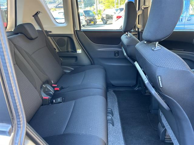 デリカＤ：２ Ｓ　ドライブレコーダー　バックカメラ　ナビ　ＴＶ　オートクルーズコントロール　衝突被害軽減システム　両側電動スライドドア　オートライト　ＨＩＤ　スマートキー　電動格納ミラー　ＣＶＴ　アルミホイール　ＣＤ（33枚目）