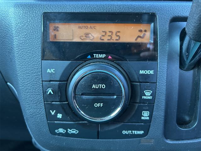 スペーシアカスタム ＧＳ　ＥＴＣ　両側スライドドア　ナビ　ＴＶ　オートライト　ＨＩＤ　スマートキー　アイドリングストップ　電動格納ミラー　ＣＶＴ　盗難防止システム　ＡＢＳ　アルミホイール　衝突安全ボディ　エアコン（6枚目）