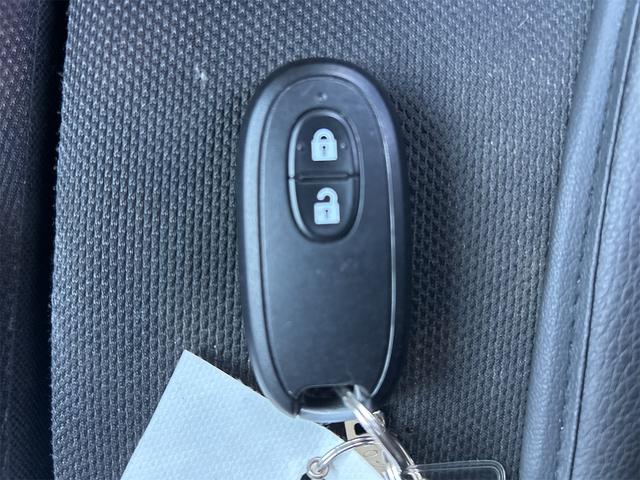 スペーシアカスタム ＧＳ　ＥＴＣ　両側スライドドア　ナビ　ＴＶ　オートライト　ＨＩＤ　スマートキー　アイドリングストップ　電動格納ミラー　ＣＶＴ　盗難防止システム　ＡＢＳ　アルミホイール　衝突安全ボディ　エアコン（22枚目）