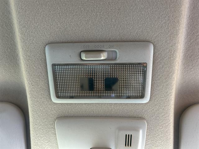 スペーシアカスタム ＧＳ　ＥＴＣ　両側スライドドア　ナビ　ＴＶ　オートライト　ＨＩＤ　スマートキー　アイドリングストップ　電動格納ミラー　ＣＶＴ　盗難防止システム　ＡＢＳ　アルミホイール　衝突安全ボディ　エアコン（40枚目）