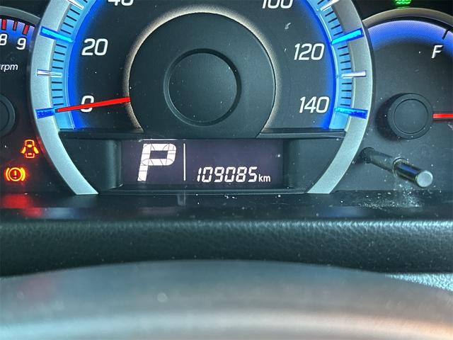 スペーシアカスタム ＧＳ　ＥＴＣ　両側スライドドア　ナビ　ＴＶ　オートライト　ＨＩＤ　スマートキー　アイドリングストップ　電動格納ミラー　ＣＶＴ　盗難防止システム　ＡＢＳ　アルミホイール　衝突安全ボディ　エアコン（48枚目）