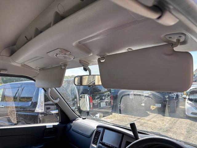 キャラバンバス 　１０人乗り　車いす移動車　自動ステップ　ウェルキャブ　福祉車輌　オーテック　バックカメラ　ナビ（36枚目）