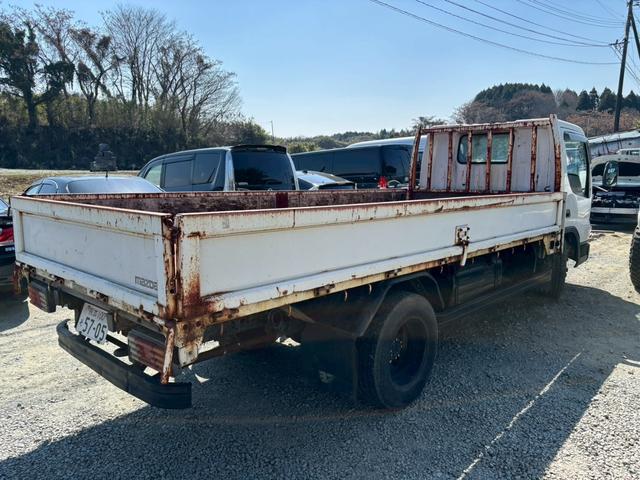 タイタントラック 　２．０ｔ　５速ミッション　ＥＴＣ（7枚目）