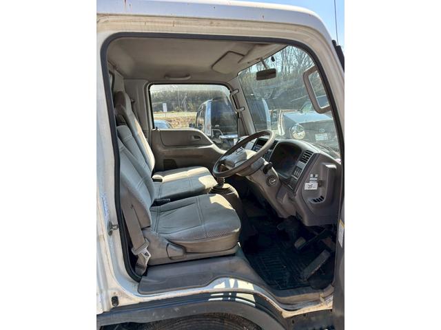 タイタントラック 　２．０ｔ　５速ミッション　ＥＴＣ（17枚目）