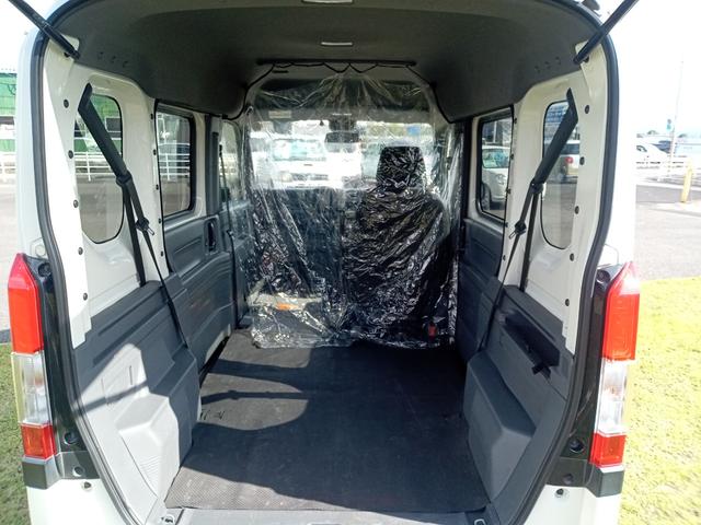 Ｎ－ＶＡＮ Ｇ・ホンダセンシング　グー鑑定証付き　ＥＴＣ　両側スライドドア　ナビ　クリアランスソナー　オートクルーズコントロール　レーンアシスト　衝突被害軽減システム　アイドリングストップ　ＣＶＴ　ＥＳＣ　ＣＤ　Ｂｌｕｅｔｏｏｔｈ（19枚目）