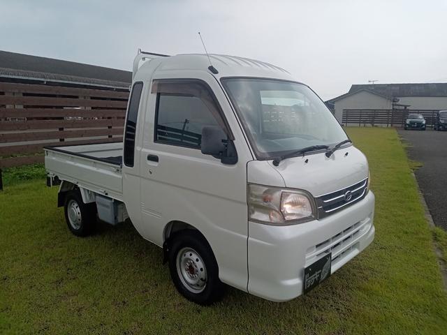 ハイゼットトラック 　グー鑑定証付き　ＭＴ　エアコン　パワーウィンドウ　運転席エアバッグ　ＣＤ（4枚目）