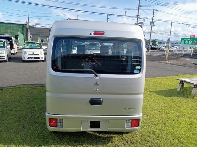 エブリイ ジョイン　グー鑑定証付き　ＭＴ　両側スライドドア　電動格納ミラー　盗難防止システム　ＡＢＳ　エアコン　パワーステアリング　パワーウィンドウ　運転席エアバッグ　助手席エアバッグ　ＣＤ　ミュージックプレイヤー接続可（7枚目）
