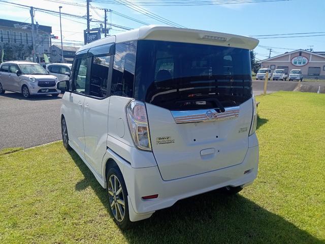 デイズルークス ハイウェイスター　Ｘ　Ｖセレクション　ＥＴＣ　全周囲カメラ　両側電動スライドドア　ナビ　ＴＶ　衝突被害軽減システム　オートマチックハイビーム　オートライト　ＬＥＤヘッドランプ　スマートキー　アイドリングストップ　電動格納ミラー（16枚目）