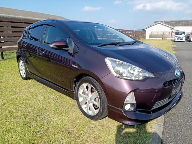 アクア Ｇ　バックカメラ　ナビ　ＴＶ　アルミホイール　オートライト　スマートキー　電動格納ミラー　ＣＶＴ　衝突安全ボディ　ＡＢＳ　ＥＳＣ　Ｂｌｕｅｔｏｏｔｈ　エアコン　パワーステアリング　パワーウィンドウ（13枚目）