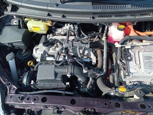 アクア Ｇ　バックカメラ　ナビ　ＴＶ　アルミホイール　オートライト　スマートキー　電動格納ミラー　ＣＶＴ　衝突安全ボディ　ＡＢＳ　ＥＳＣ　Ｂｌｕｅｔｏｏｔｈ　エアコン　パワーステアリング　パワーウィンドウ（21枚目）