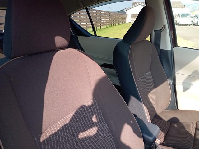 アクア Ｇ　バックカメラ　ナビ　ＴＶ　アルミホイール　オートライト　スマートキー　電動格納ミラー　ＣＶＴ　衝突安全ボディ　ＡＢＳ　ＥＳＣ　Ｂｌｕｅｔｏｏｔｈ　エアコン　パワーステアリング　パワーウィンドウ（47枚目）