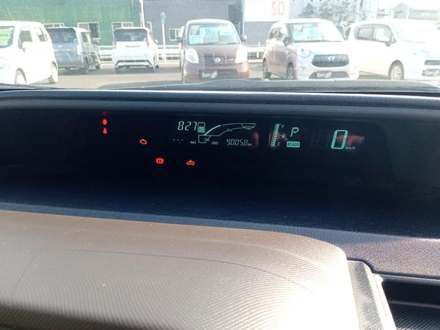 アクア Ｇ　バックカメラ　ナビ　ＴＶ　アルミホイール　オートライト　スマートキー　電動格納ミラー　ＣＶＴ　衝突安全ボディ　ＡＢＳ　ＥＳＣ　Ｂｌｕｅｔｏｏｔｈ　エアコン　パワーステアリング　パワーウィンドウ（50枚目）