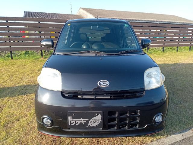 エッセ カスタム　キーレスエントリー　電動格納ミラー　ＡＴ　盗難防止システム　ＣＤ　アルミホイール　衝突安全ボディ　エアコン　パワーステアリング　パワーウィンドウ（12枚目）