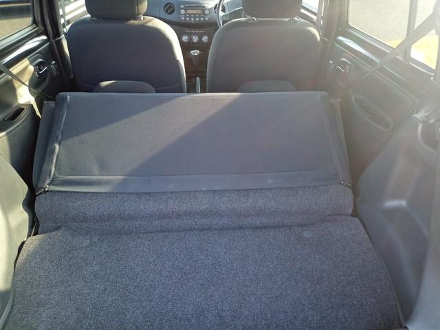 エッセ カスタム　キーレスエントリー　電動格納ミラー　ＡＴ　盗難防止システム　ＣＤ　アルミホイール　衝突安全ボディ　エアコン　パワーステアリング　パワーウィンドウ（31枚目）