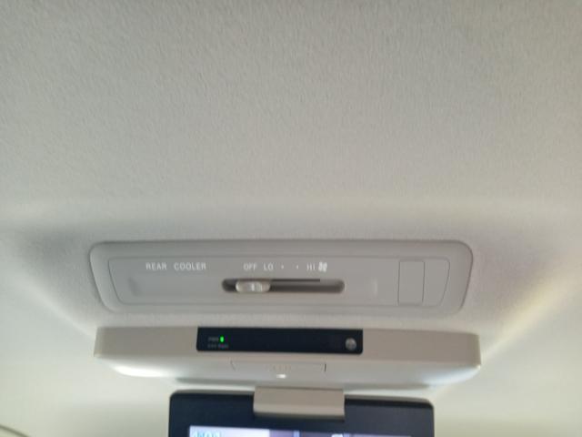 エスティマ アエラス　プレミアムエディション　ＥＴＣ　バックカメラ　ナビ　ＴＶ　オートクルーズコントロール　両側電動スライドドア　ＨＩＤ　スマートキー　電動格納ミラー　後席モニター　パワーシート　オットマン　ＣＶＴ　アルミホイール　ＣＤ（51枚目）