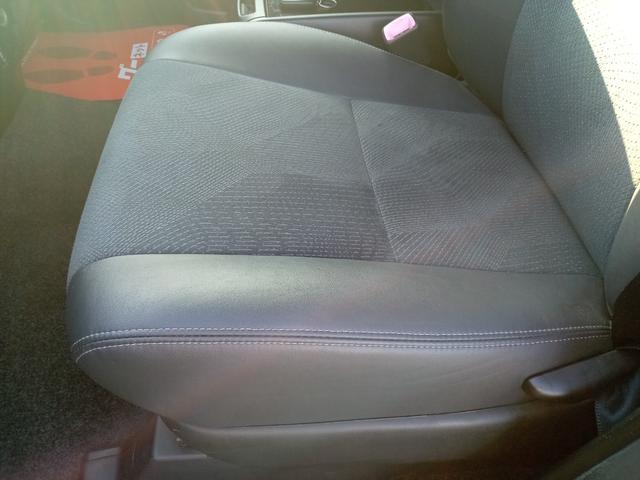 エスティマ アエラス　プレミアムエディション　ＥＴＣ　バックカメラ　ナビ　ＴＶ　オートクルーズコントロール　両側電動スライドドア　ＨＩＤ　スマートキー　電動格納ミラー　後席モニター　パワーシート　オットマン　ＣＶＴ　アルミホイール　ＣＤ（56枚目）