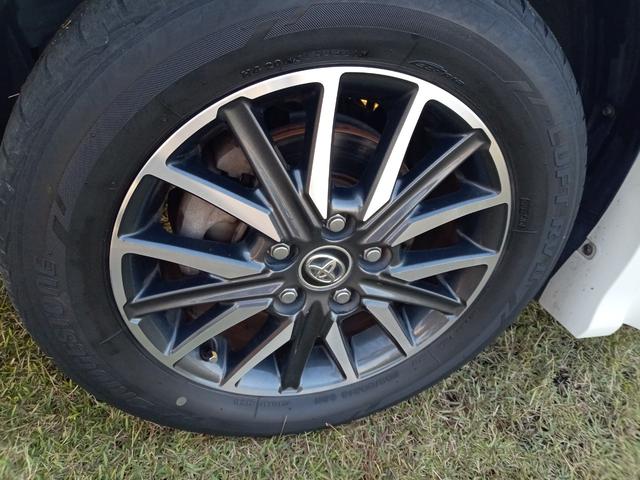 ヴォクシー ＺＳ　ＥＴＣ　ナビ　ＴＶ　クリアランスソナー　両側電動スライドドア　ＬＥＤヘッドランプ　スマートキー　アイドリングストップ　電動格納ミラー　後席モニター　３列シート　ＣＶＴ　アルミホイール　ＣＤ　ＤＶＤ再生（20枚目）