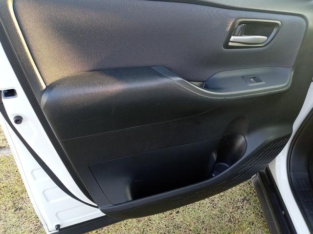 ヴォクシー ＺＳ　ＥＴＣ　ナビ　ＴＶ　クリアランスソナー　両側電動スライドドア　ＬＥＤヘッドランプ　スマートキー　アイドリングストップ　電動格納ミラー　後席モニター　３列シート　ＣＶＴ　アルミホイール　ＣＤ　ＤＶＤ再生（43枚目）