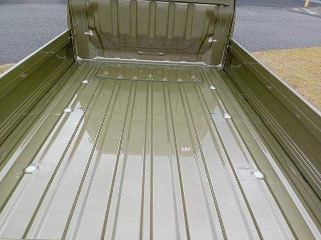 ハイゼットトラック スタンダード　農用スペシャル　４ＷＤ　軽トラック　ＭＴ　衝突被害軽減システム　クリアランスソナー　アイドリングストップ　ＥＳＣ　エアコン　パワーステアリング（16枚目）