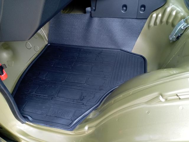 ハイゼットトラック スタンダード　農用スペシャル　４ＷＤ　軽トラック　ＭＴ　衝突被害軽減システム　クリアランスソナー　アイドリングストップ　ＥＳＣ　エアコン　パワーステアリング（22枚目）