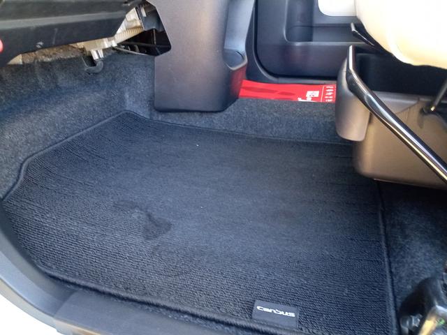 ムーヴキャンバス Ｘメイクアップ　ＳＡＩＩＩ　ＥＴＣ　バックカメラ　両側スライドドア　ナビ　ＴＶ　クリアランスソナー　衝突被害軽減システム　オートマチックハイビーム　スマートキー　アイドリングストップ　ベンチシート　ＣＶＴ　盗難防止システム（41枚目）