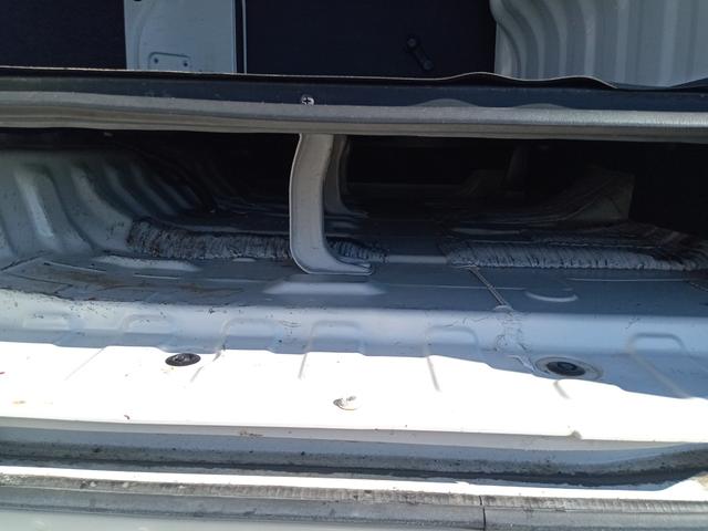 ハイゼットカーゴ 　ＭＴ　両側スライドドア　アイドリングストップ　エアコン　パワーウィンドウ（28枚目）