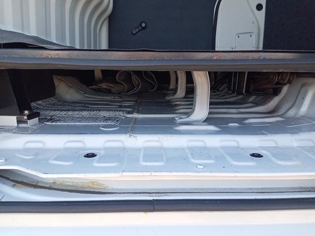 ハイゼットカーゴ 　ＭＴ　両側スライドドア　アイドリングストップ　エアコン　パワーウィンドウ（33枚目）