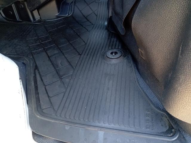 ハイゼットカーゴ 　ＭＴ　両側スライドドア　アイドリングストップ　エアコン　パワーウィンドウ（39枚目）