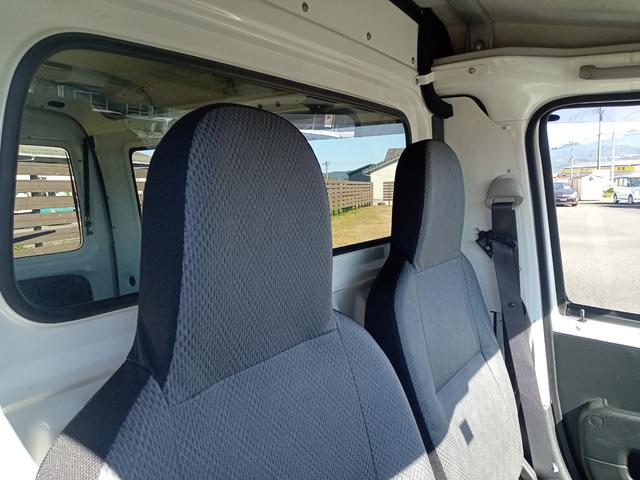 ハイゼットカーゴ 　ＭＴ　両側スライドドア　アイドリングストップ　エアコン　パワーウィンドウ（41枚目）