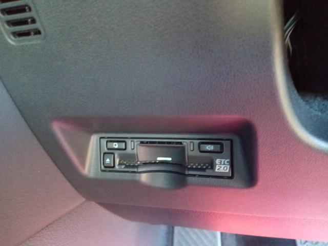 アルファードハイブリッド Ｚ　ナビ　クリアランスソナー　オートクルーズコントロール　レーンアシスト　パークアシスト　衝突被害軽減システム　両側電動スライドドア　オートマチックハイビーム　ＬＥＤヘッドランプ　サンルーフ（4枚目）